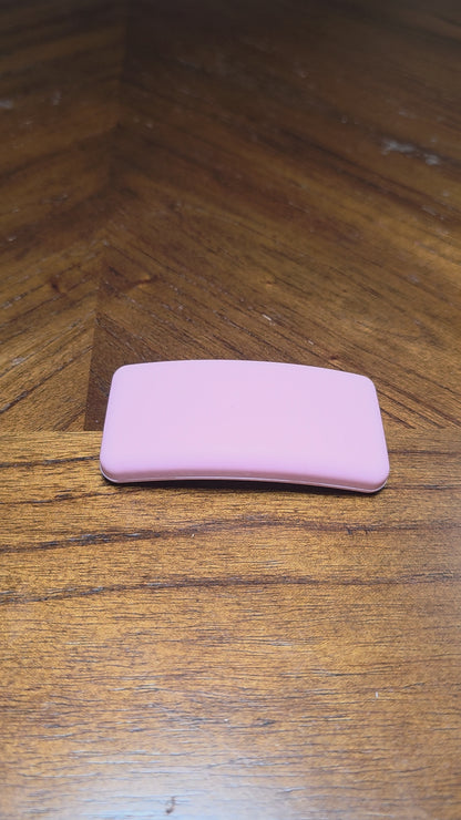 Salmon pink